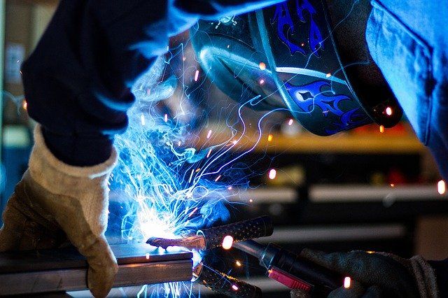 highest paying welding jobs, welder working